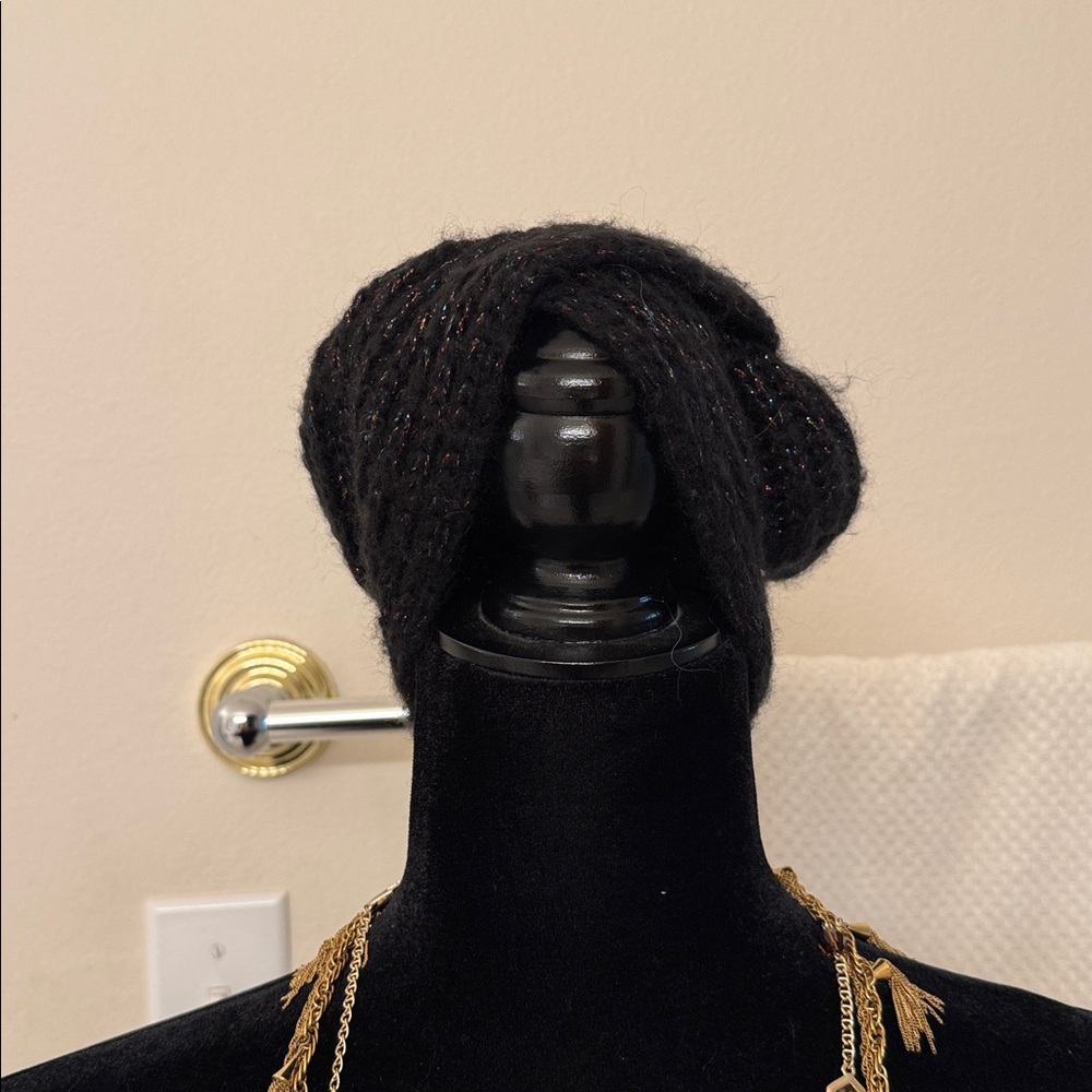 Wool winter hat - Picture 2 of 5